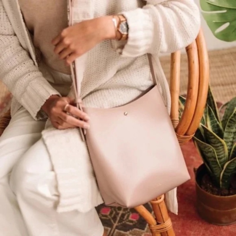 Samara Pink Vegan Leather Shoulder Bag NWT Adjustable Strap Everyday Minimalist